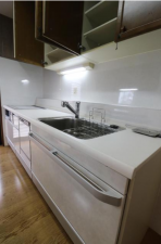 福山市明王台、中古一戸建てのキッチン画像です