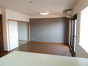 福山市東深津町、マンションの画像です