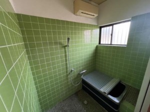 福山市新涯町、中古一戸建ての風呂画像です