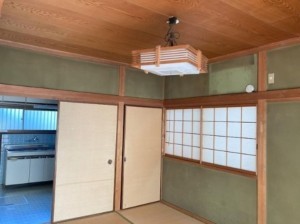 福山市新涯町、中古一戸建ての居間画像です
