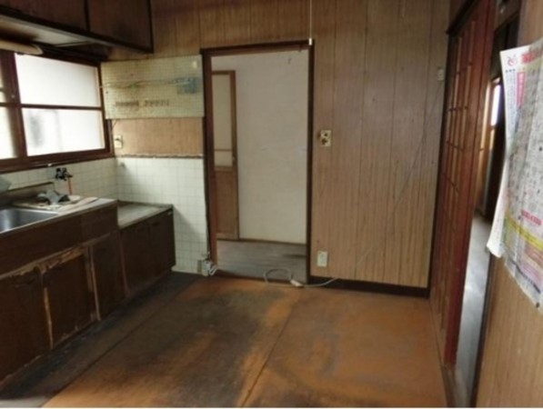 福山市駅家町大字上山守、中古一戸建てのキッチン画像です