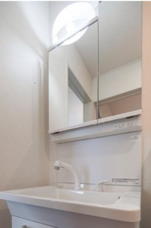 福山市水呑町、新築一戸建ての洗面画像です