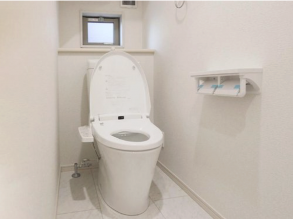 福山市幕山台、新築一戸建てのトイレ画像です