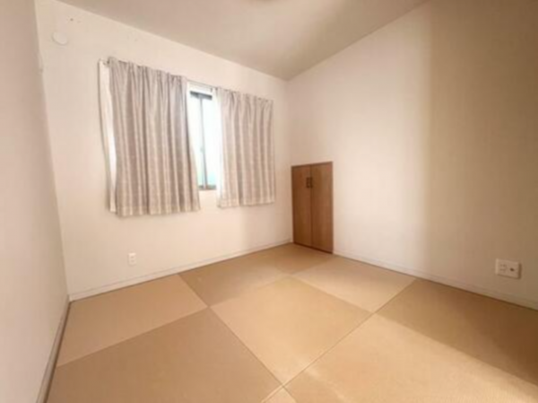 福山市春日町浦上、中古一戸建ての内装画像です