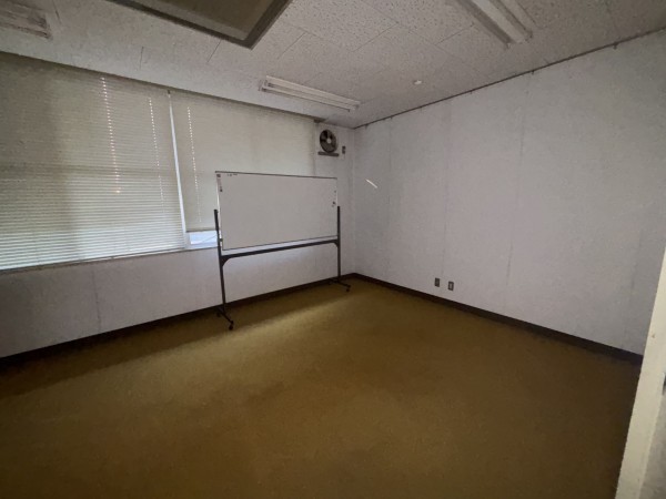 福山市駅家町大字服部本郷、収益物件/店舗事務所の画像です