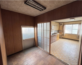 福山市新市町大字新市、中古一戸建ての内装画像です