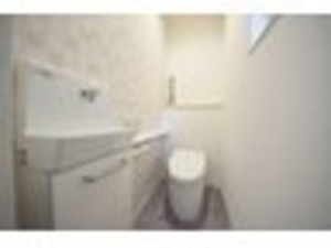 福山市本庄町中、新築一戸建てのトイレ画像です