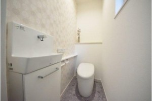 福山市本庄町中、新築一戸建てのトイレ画像です