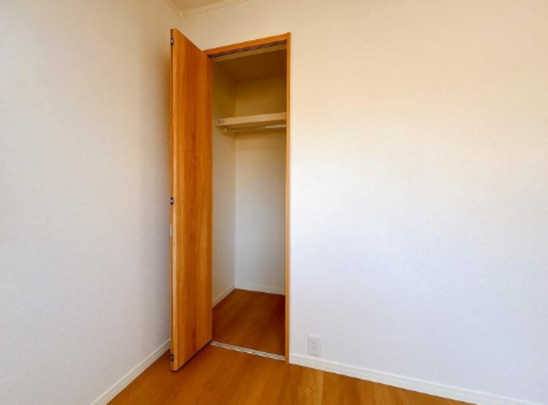 福山市三吉町、中古一戸建ての収納画像です