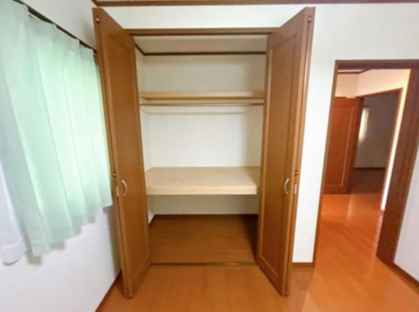 福山市向陽町、中古一戸建ての収納画像です