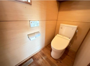 福山市加茂町字中野、中古一戸建てのトイレ画像です