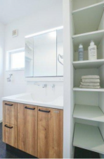 福山市、新築一戸建ての洗面画像です