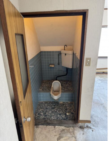 福山市野上町、中古一戸建てのトイレ画像です