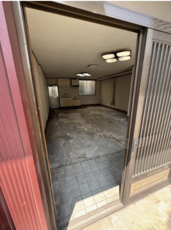 福山市野上町、中古一戸建ての居間画像です