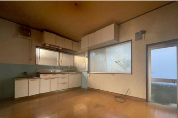 福山市千代田町、中古一戸建てのキッチン画像です