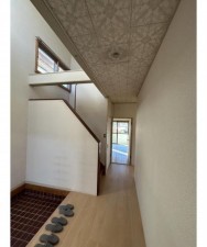 福山市神辺町字道上、中古一戸建ての玄関画像です