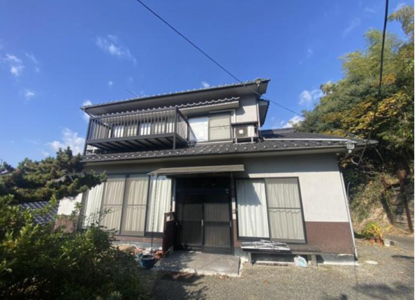 福山市、中古一戸建ての外観画像です