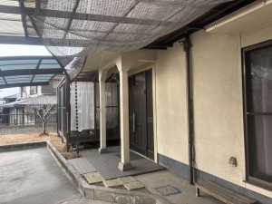 福山市蔵王町、中古一戸建ての駐車場画像です