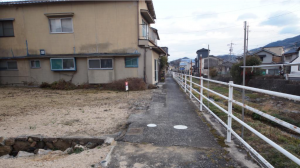 府中市出口町、土地の前面道路を含む現地写真画像です