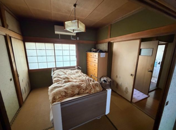 福山市御幸町大字中津原、中古一戸建ての寝室画像です