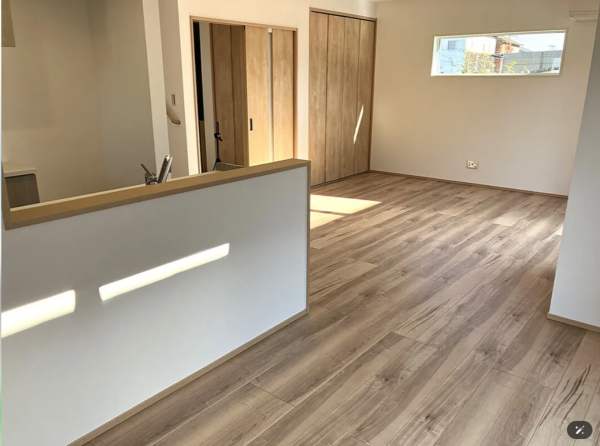 福山市水呑町、新築一戸建ての居間画像です