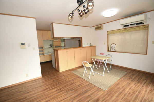福山市坪生町、中古一戸建ての画像です