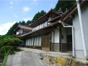 府中市上下町有福、中古一戸建ての外観画像です