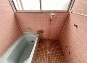 福山市幕山台、中古一戸建ての風呂画像です