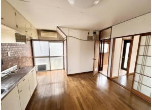 福山市幕山台、中古一戸建てのキッチン画像です