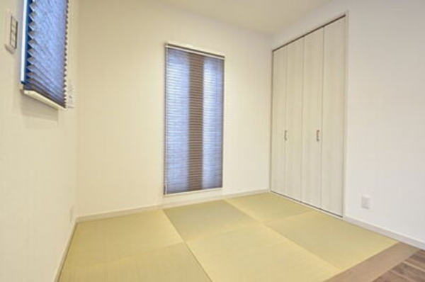 福山市川口町、新築一戸建ての内装画像です