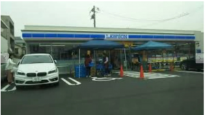 福山市春日町浦上、中古一戸建てのコンビニ画像です