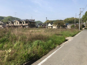 福山市、土地の前面道路を含む現地写真画像です