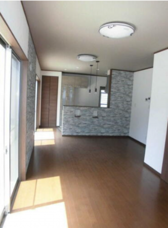 福山市御幸町大字中津原、中古一戸建ての居間画像です