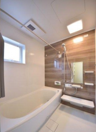 福山市水呑町、新築一戸建ての風呂画像です