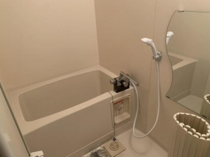 福山市、収益物件/アパートの風呂画像です