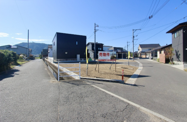 福山市駅家町大字万能倉、土地の外観画像です