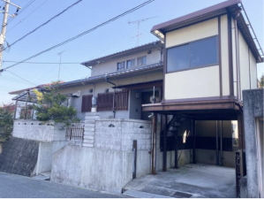 福山市駅家町大字弥生ケ丘、中古一戸建ての外観画像です