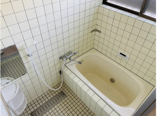 福山市駅家町大字弥生ケ丘、中古一戸建ての風呂画像です