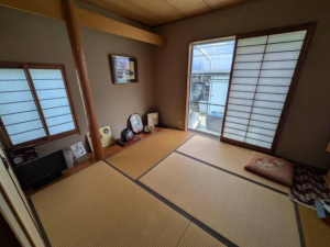 福山市加茂町字上加茂、中古一戸建ての内装画像です