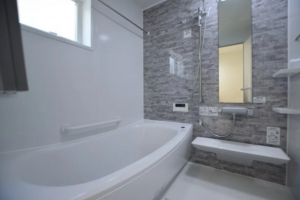 福山市南蔵王町、新築一戸建ての風呂画像です