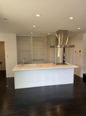 福山市千田町、中古一戸建てのキッチン画像です