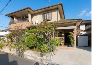 福山市伊勢丘、中古一戸建ての外観画像です