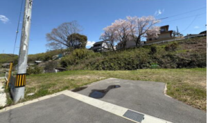 福山市千田町、土地の前面道路を含む現地写真画像です