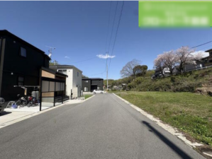 福山市千田町、土地の前面道路を含む現地写真画像です
