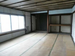 府中市上下町上下、中古一戸建ての居間画像です
