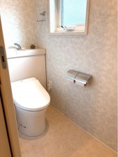 福山市、中古一戸建てのトイレ画像です