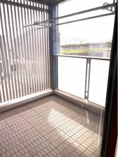 福山市、中古一戸建てのバルコニー画像です