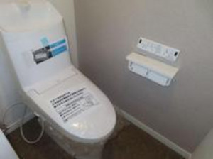 福山市西町、マンションのトイレ画像です