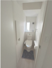 福山市、中古一戸建てのトイレ画像です