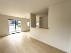 福山市、新築一戸建ての居間画像です